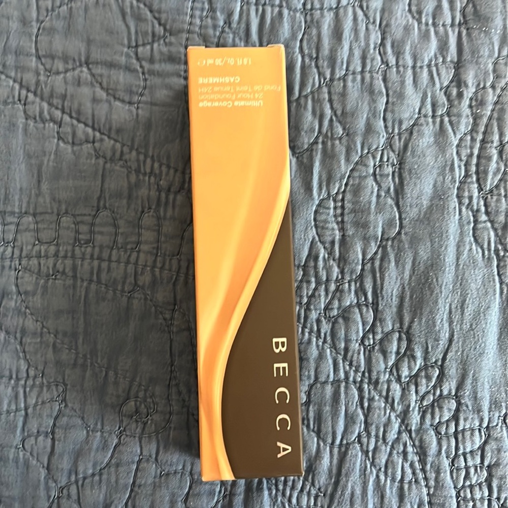 BECCA ultimate coverage CASHMERE foundation